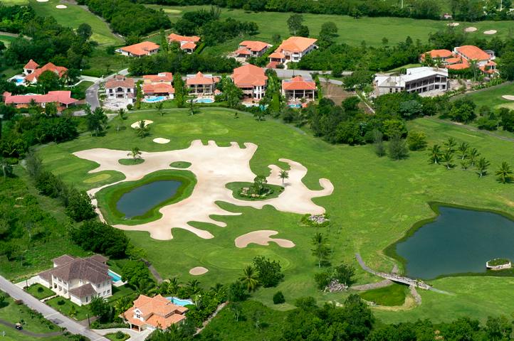 Metro_Country_Club_3.jpg Metro_Country_Club_3.jpg